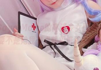 翻看Sayo Momo的高清少女图片，唉，要不是她我差点就掉进现实了！
